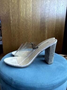 WILD DIVA Women's Black Heel Sandals | Size 10